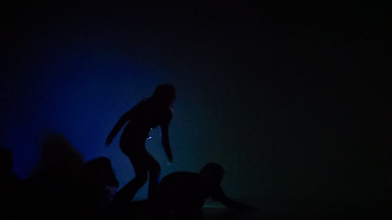 Photoelectric, performance still capture