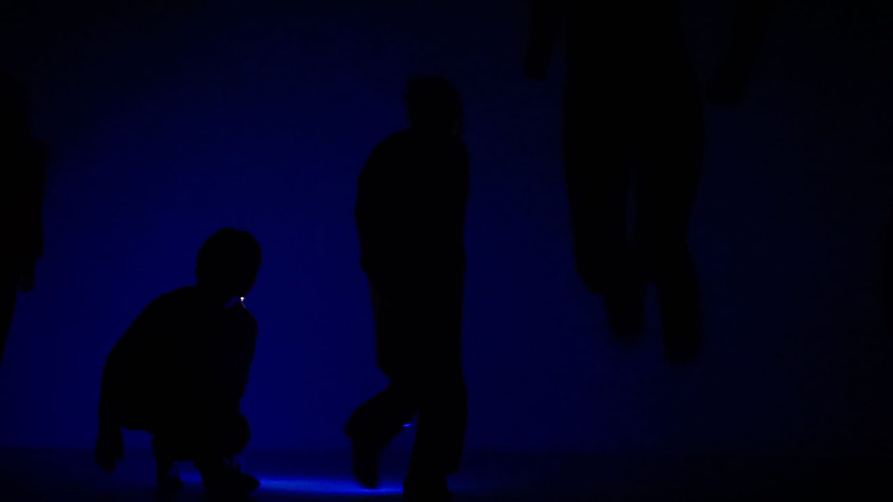 Photoelectric, performance still capture